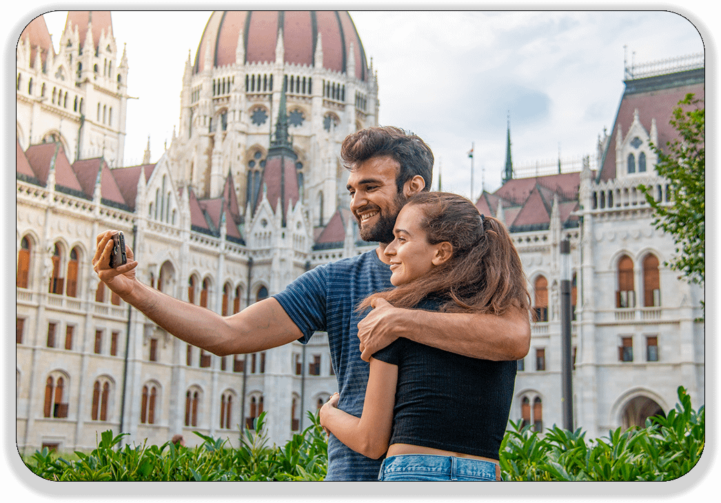 2024 📸Friendly Local Budapest Photographer in Amazing Hungary bobby b Instawalk Your memories captured by a local Photographer / Videographer in Budapest.