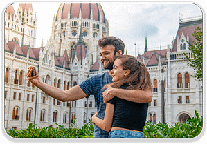 2024 📸Friendly Local Budapest Photographer in Amazing Hungary (Photographe local de Budapest). bobby b Instawalk Your memories captured by a local Photographer / Videographer in Budapest.
