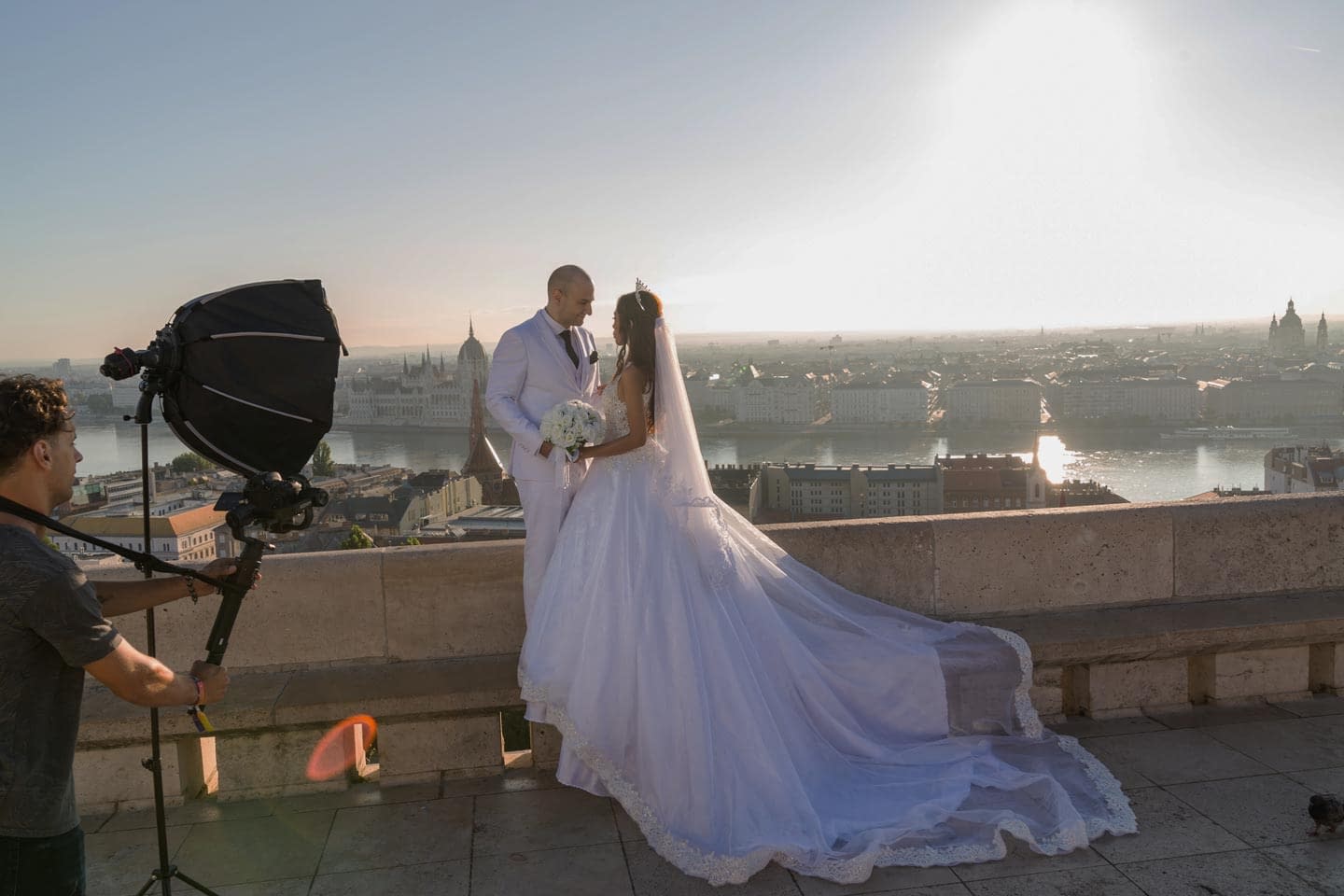 2023 Magisch aanzoek Fotograaf & Pre-Wedding Boedapest BA prewedding RAW Instawalk Your memories captured by a local Photographer / Videographer in Budapest.